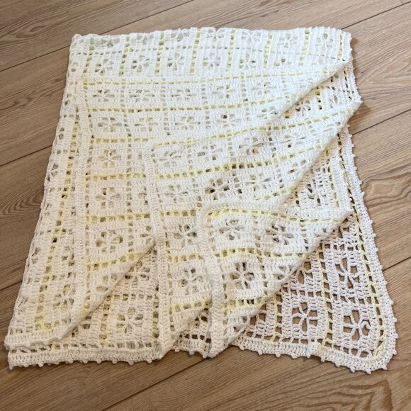 Soft White & Yellow Crocheted Afghan - Perfect for Lap, Crib, or Decor! 46"x49" - Picture 1 of 6